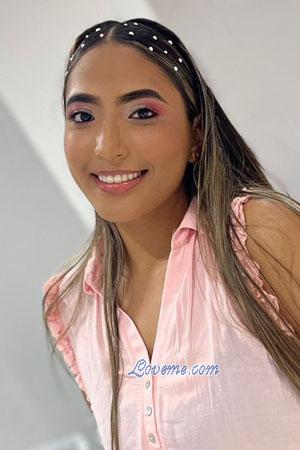 213750 - Yessika Age: 25 - Colombia
