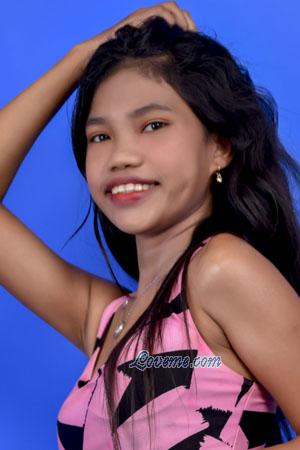 214920 - Kyla Age: 18 - Philippines