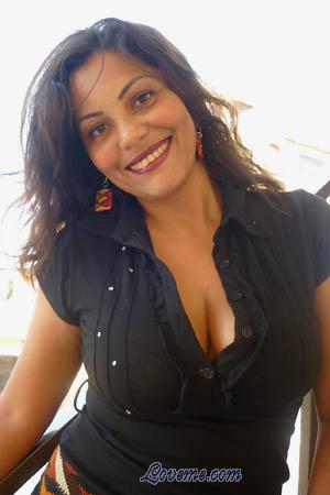 Arlet, 85595, Barranquilla, Colombia, Latin women, Age: 40, Wlaking