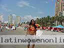 colombian women tour cartagena 0803 29